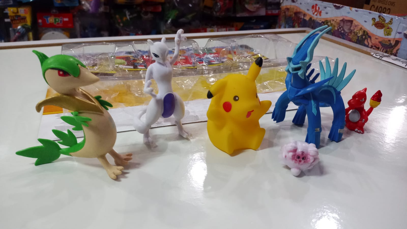 Cartela do Pokemon com 6 peças – Maior Loja de Brinquedos da Região