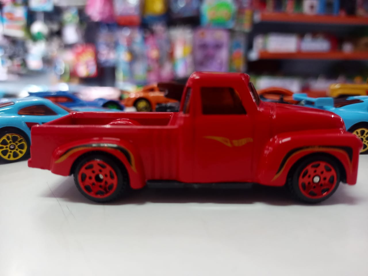 Hot Wheels Conjunto de Veículos 10 Carros Sortidos - Pirlimpimpim Brinquedos