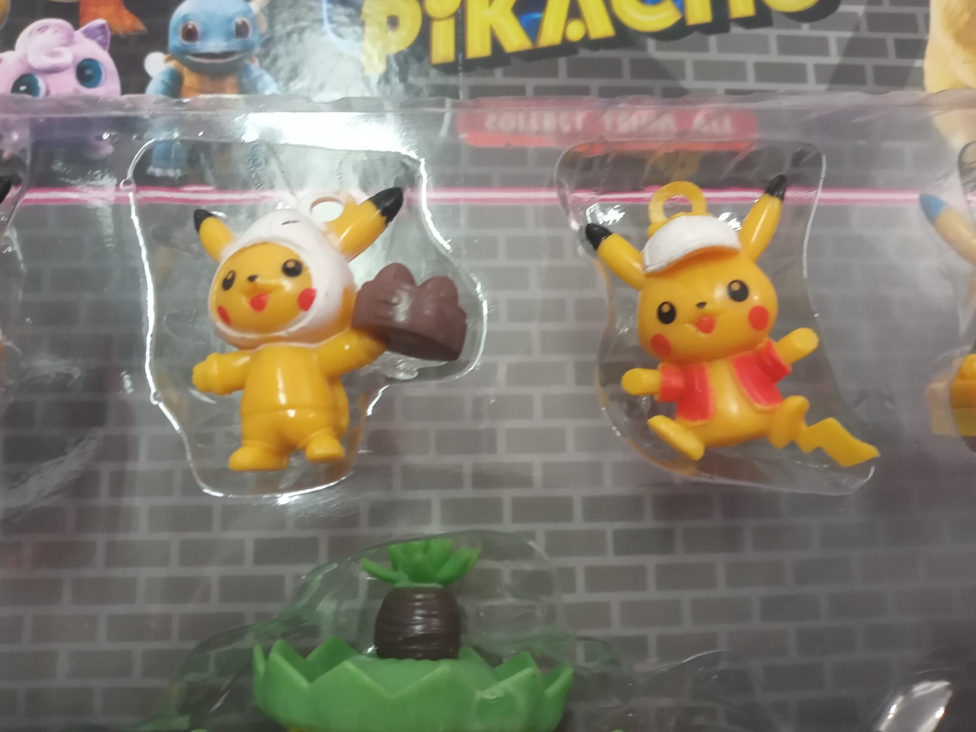 Cartela do Pokemon com 6 peças – Maior Loja de Brinquedos da Região