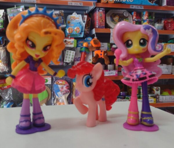 Cartela Little Pony com 3 Peças - Image 11