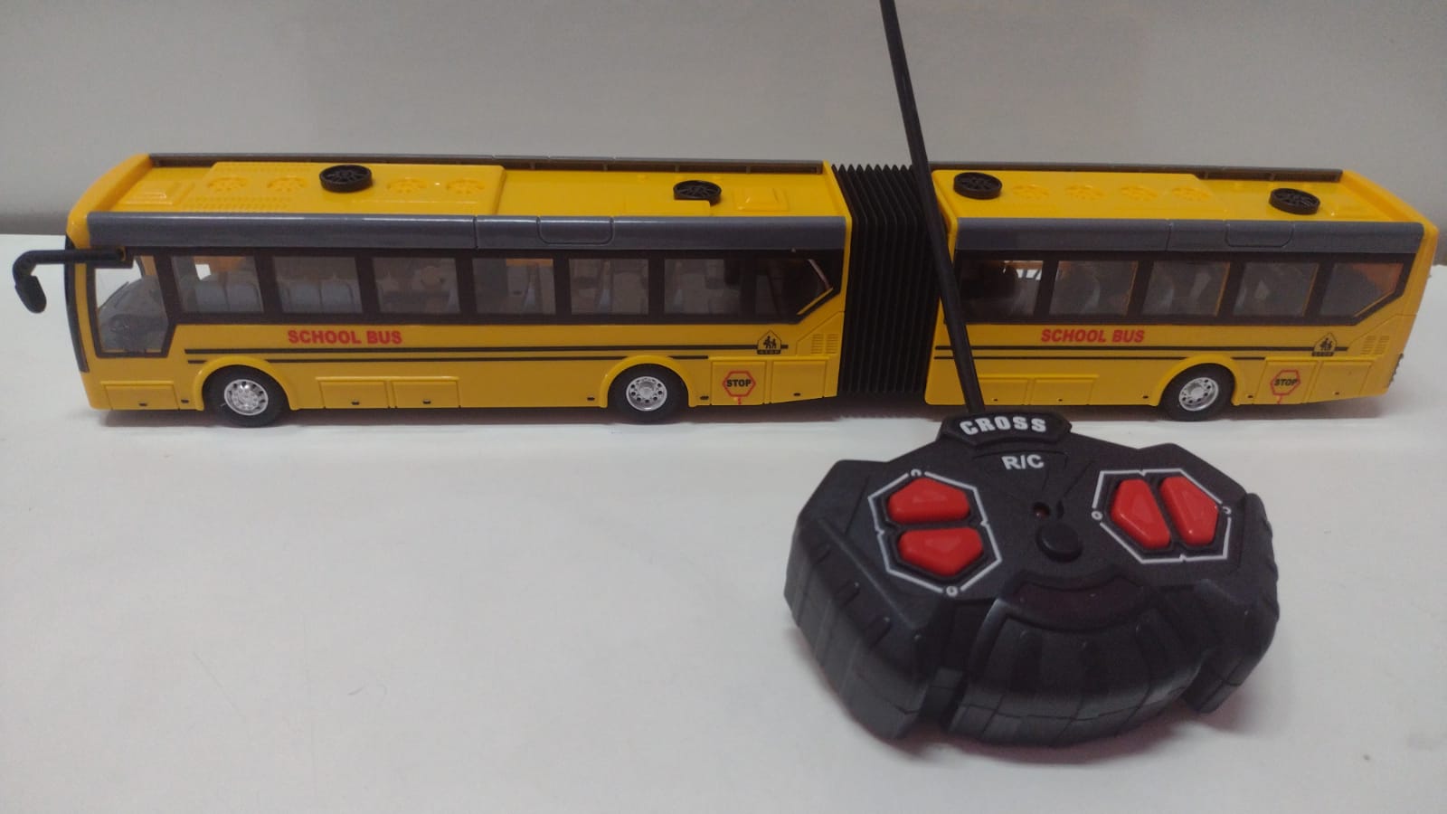 Carrinho Controle Remoto Onibus C/ Bateria Recarregavel - Click