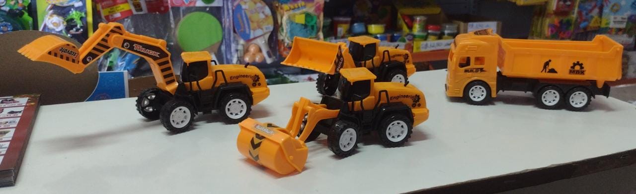 Kit com 4 Tratorzinhos de Construção – Articulados – Aprox 17 Cm