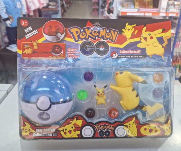 Cartela Personagem com Pokebola que gira a parte interna e libera as bolinhas com 8 acessórios - Image 2