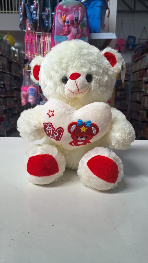 Urso de Pelucia com Coração Branco  29 cm x 20 cm - Image 5