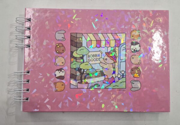 Livro Bobbie Goods Capa Rosa com Brilho - Image 3